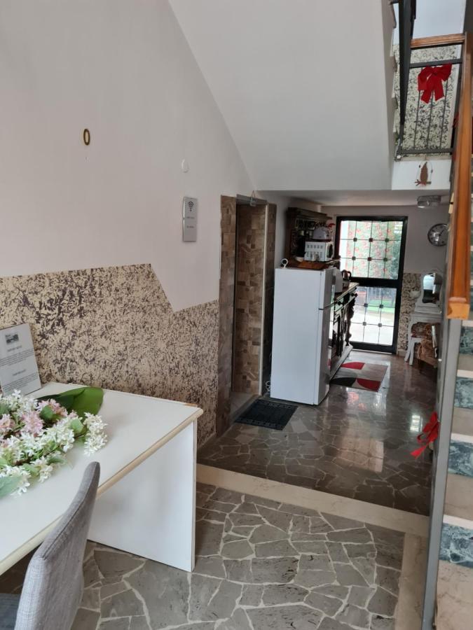 ホテルLandlady Airport Orio Bergamo Ida オーリオ・アル・セーリオ エクステリア 写真